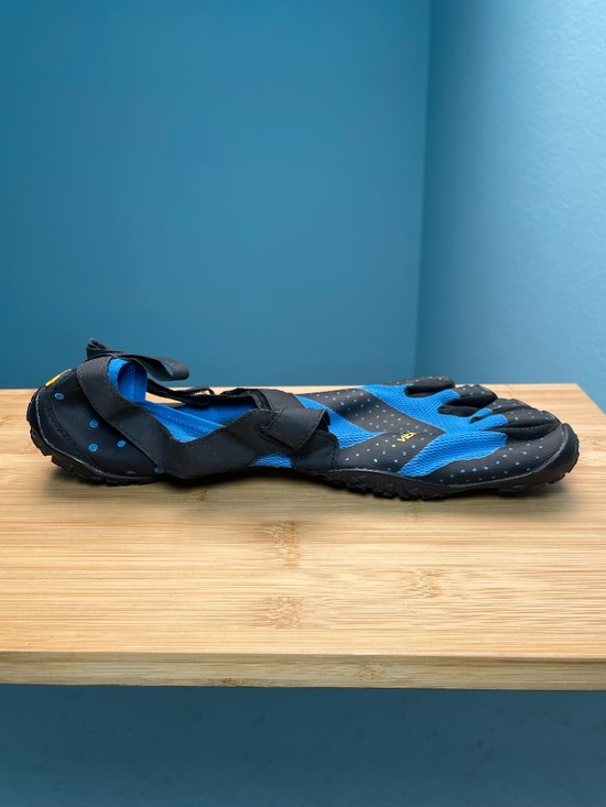 Vibram FiveFingers V-Aqua Blue Black Water Shoes 19M7301 49 13-14 EUC! main image 5
